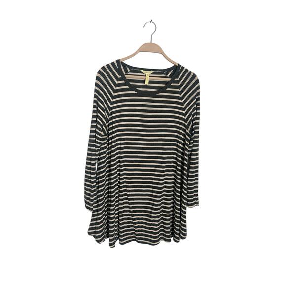 Matilda Jane‎ womens size medium striped gray tunic top - Picture 1 of 3